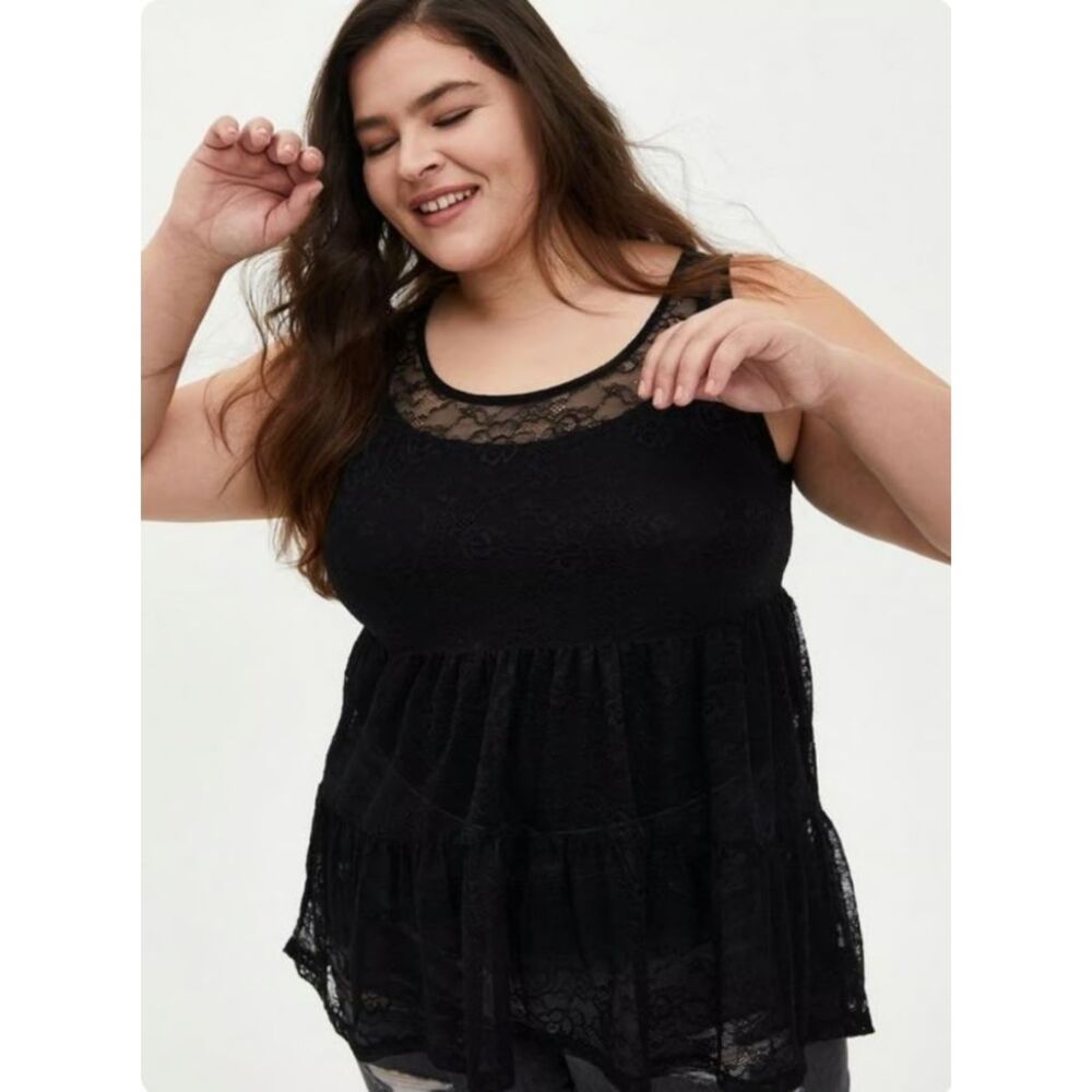 Torrid Black Sheer Lace Tiered Babydoll Tunic Tank Size 2 EUC